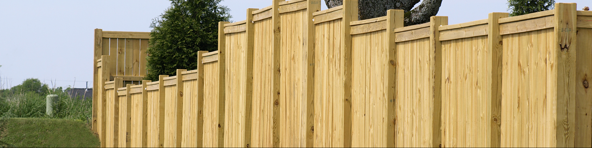 Wood fence